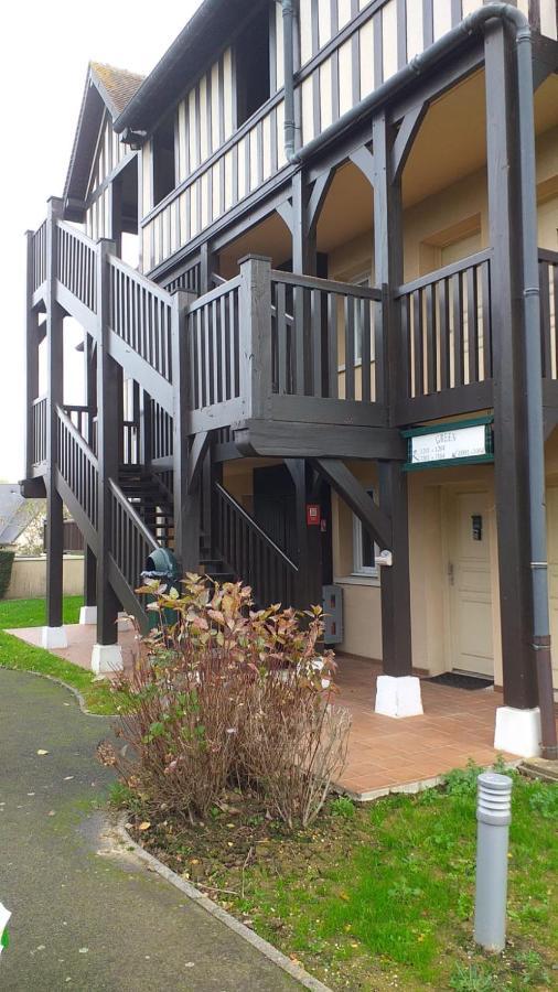 Golf De Deauville , Place-Inn 外观 照片